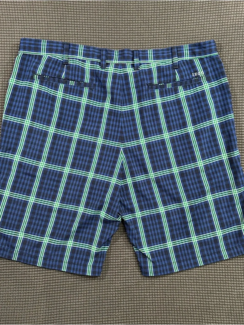 IZOD Golf Plaid Shorts Mens Size 42 Blue Green Performance Stretch - Picture 6 of 6